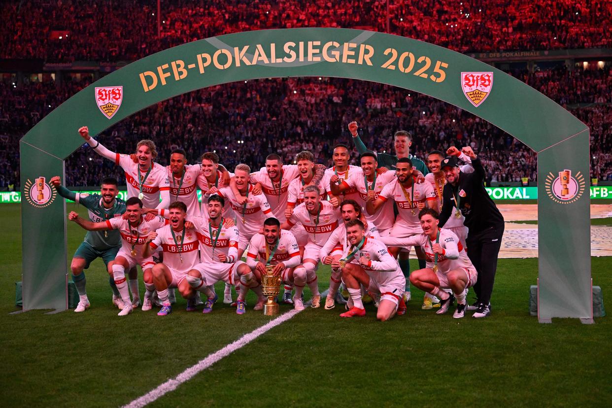 今晚体能课后;斯图加特门线救险备战德国杯;球迷炸锅;临场指挥获称赞(王楚钦莫雷加德对战) 今晚体能课后;斯图加特门线救险备战德国杯;球迷炸锅;临场指挥获称赞(王楚钦莫雷加德对战)